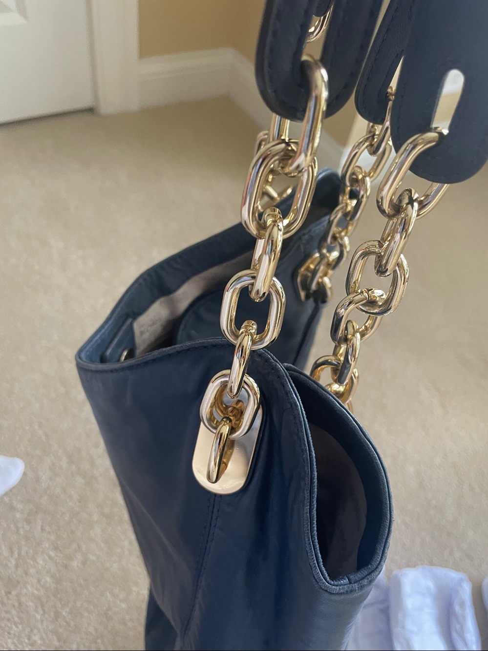 Michael Kors Navy Lambskin Soft Leather Chain-Handle Hobo Bag - Picture 6 of 8